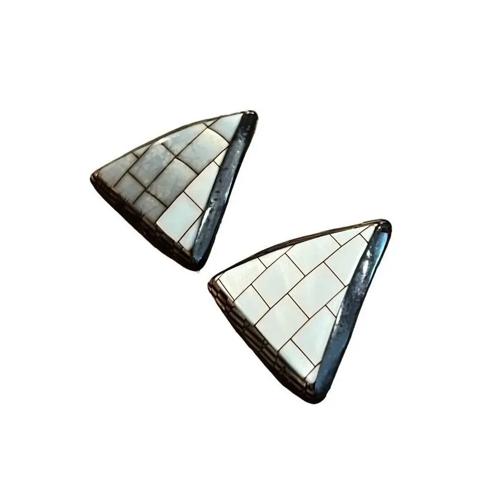 Acrylic Geometric Triangle Earrings Vintage 80's